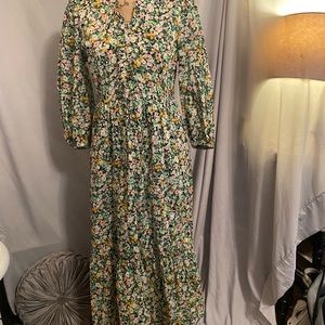 Limited edition “who what wear “ floral Dress